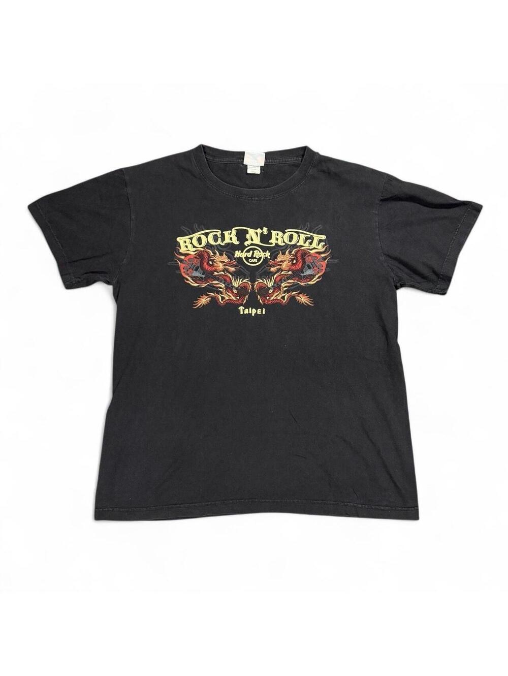 Mens Hard Rock Cafe Taipei Rock N Roll Dragon Guitar Graphic Black T-Shirt Large